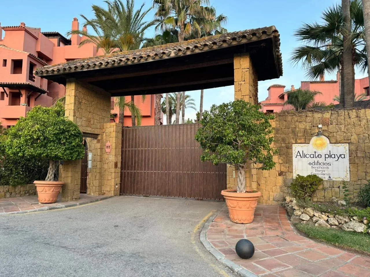 Apartment Marbella Bliss 2 Min To Alicate Beach And Pool In Residence